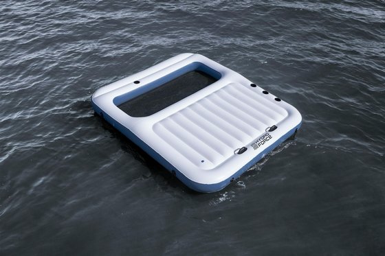 �� ����� ������� ����� �-8 ����� ������� Bestway 43964 Badeinsel Poolparty